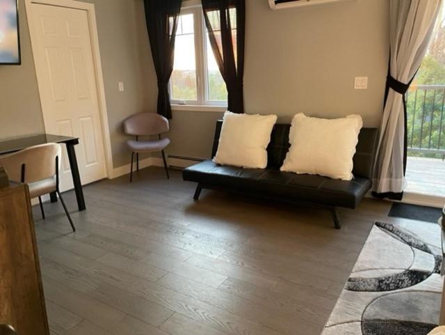 Sunsets At The Oasis Greater Napanee Exterior foto